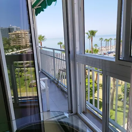 M1 403 Frontal Al Mar Vistas Terraza Y Wifi Benalmadena