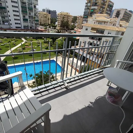 M1 403 Frontal Al Mar Vistas Terraza Y Wifi Benalmadena